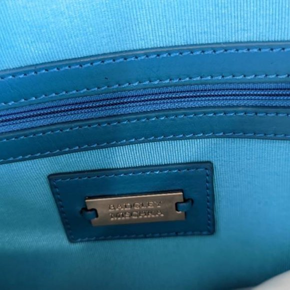462. NWT Badgley Mischka Teal Tassel Shoulder Bag with Wristlet - Picture 5 of 8
